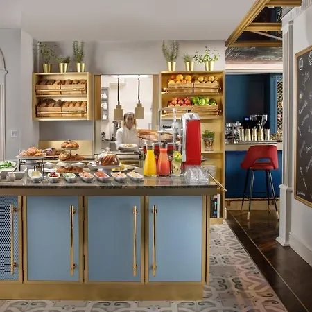 Artist Boutique Hotel